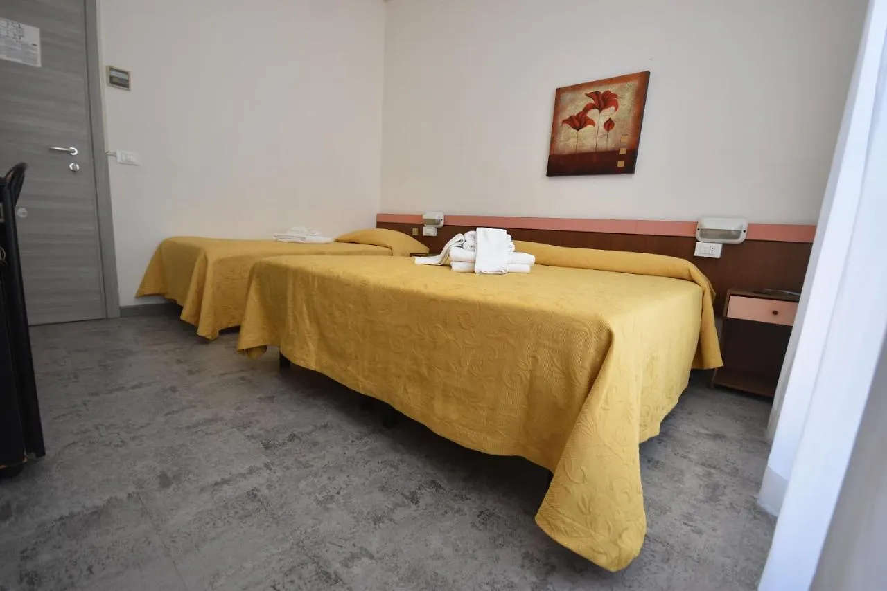 Hotel Suprem Sul Mare Rimini 3*,