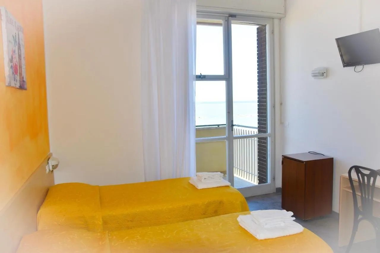 Hotel Suprem Sul Mare Rimini 3*,